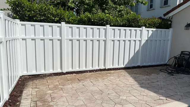 Shadowbox PVC fence installed by Florida Fence Solution in Broward County