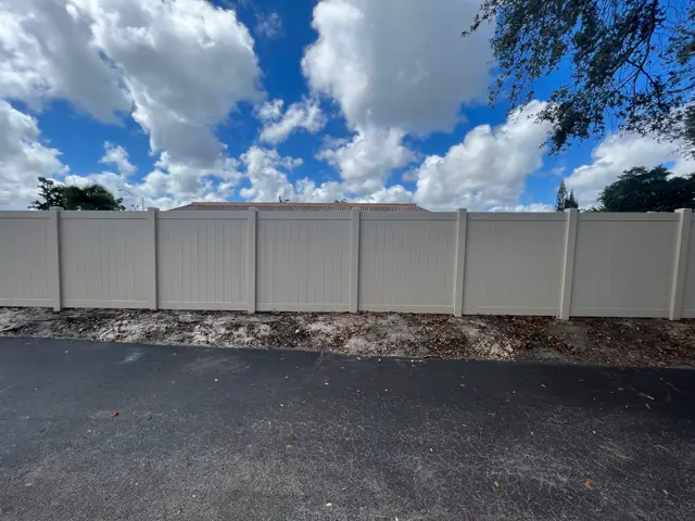 Standard privacy PVC fence installed by Florida Fence Solution in Broward County