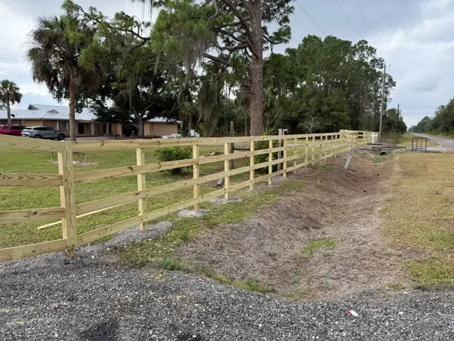 Ranch style fence installed by Florida Fence Solution in Broward County